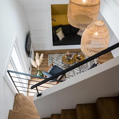 Superbe Loft Rumilly, 2 à 6 pers, 100 m2, proche ANNECY et AIX LES BAINS Rumilly  Extérieur photo